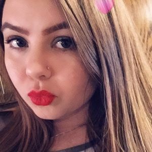 Meet your Posher, Kayti